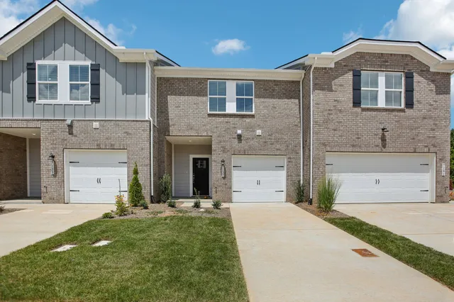 $355,800 | 7137 Cedarcrest Lane, Fairview, TN 37062