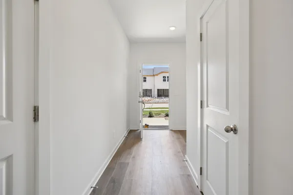 $340,800 | 7137 Cedarcrest Lane, Fairview, TN 37062