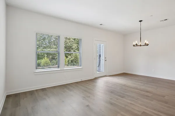 $340,800 | 7137 Cedarcrest Lane, Fairview, TN 37062