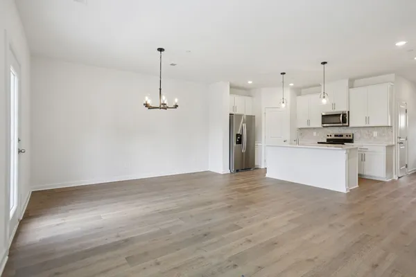 $340,800 | 7137 Cedarcrest Lane, Fairview, TN 37062