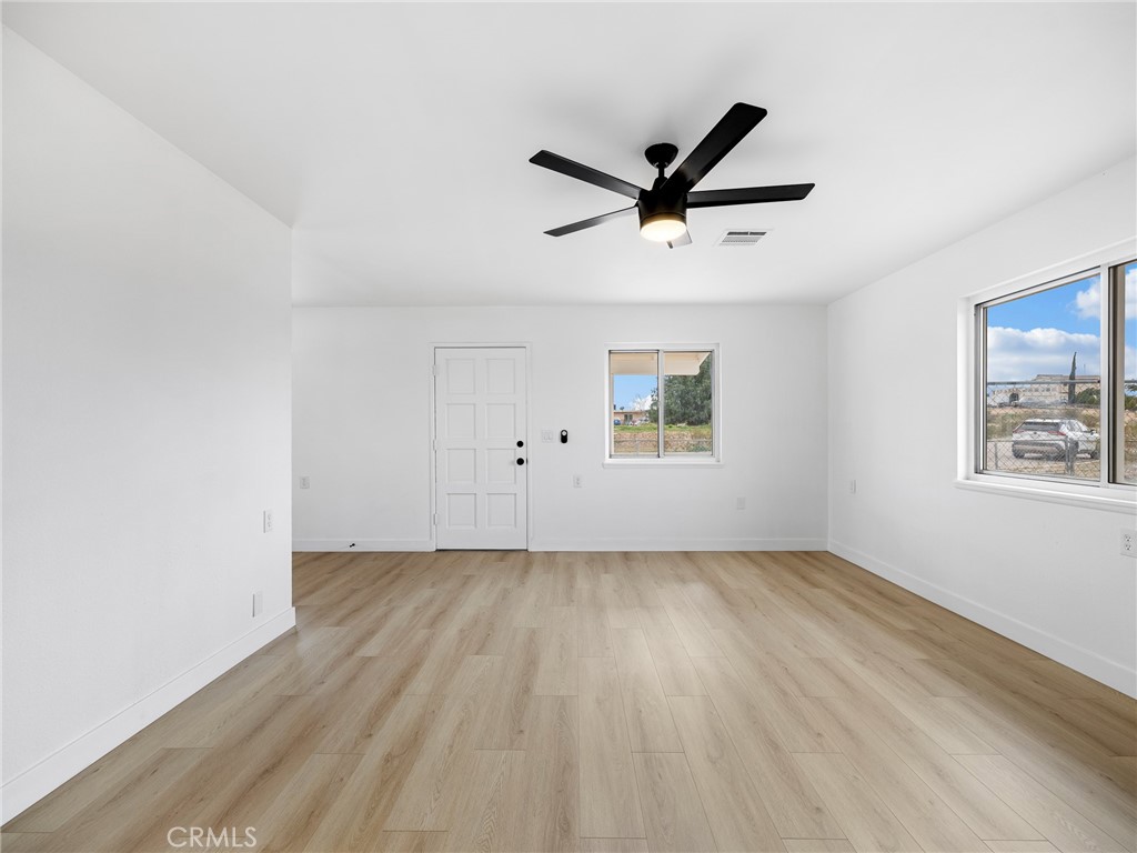 16730 Batson Road Victorville, CA 92395 - Photo 11 of 28