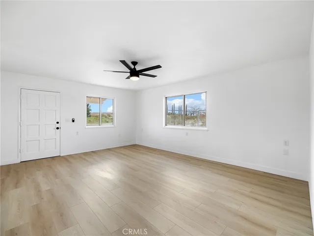 $319,900 | 16730 Batson Road, Victorville, CA 92395