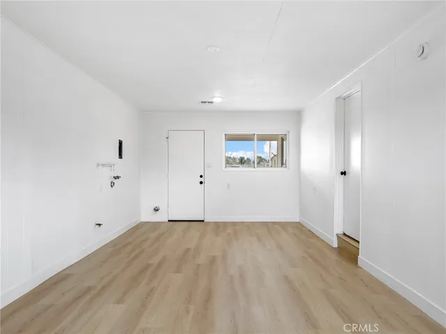 $319,900 | 16730 Batson Road, Victorville, CA 92395