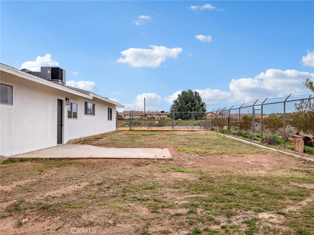 16730 Batson Road Victorville, CA 92395 - Photo 27 of 28