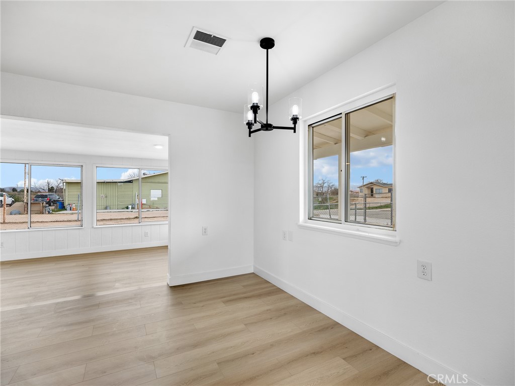 16730 Batson Road Victorville, CA 92395 - Photo 9 of 28