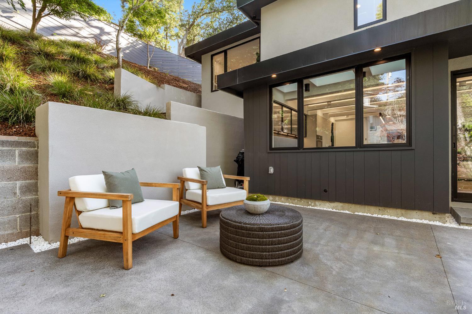 975 Greenhill Road Mill Valley, CA 94941 - Photo 42 of 53 a outdoor space with the couches and a potted plant