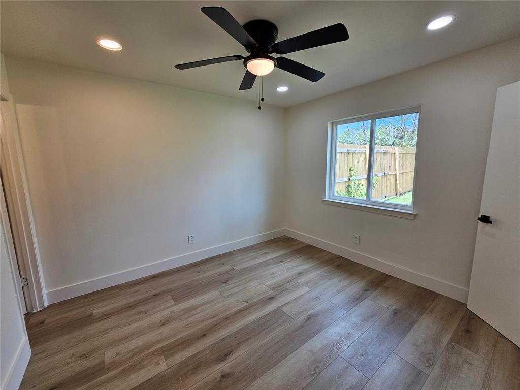 1725 R Avenue, Unit 1727 Plano, TX 75074 - Photo 12 of 20