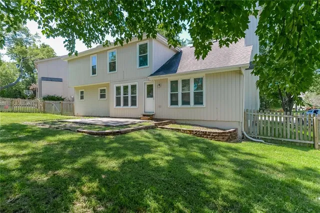 $2,680 | 11531 South Lennox Street, Olathe, KS 66061