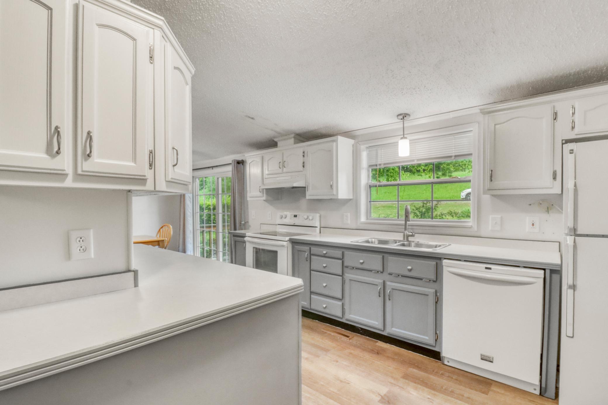 12651 Dorff Beach Road Audubon, MN 56511 - Photo 9 of 38