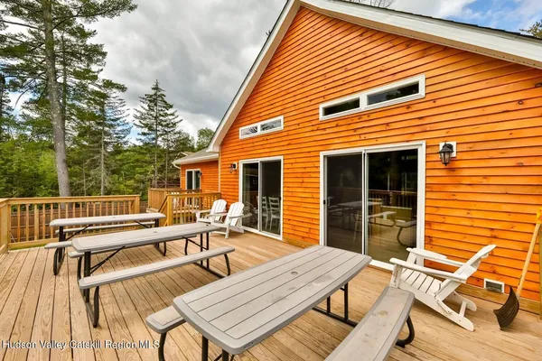 $1,700,000 | 6493 Highway 23A, Tannersville, NY 12485