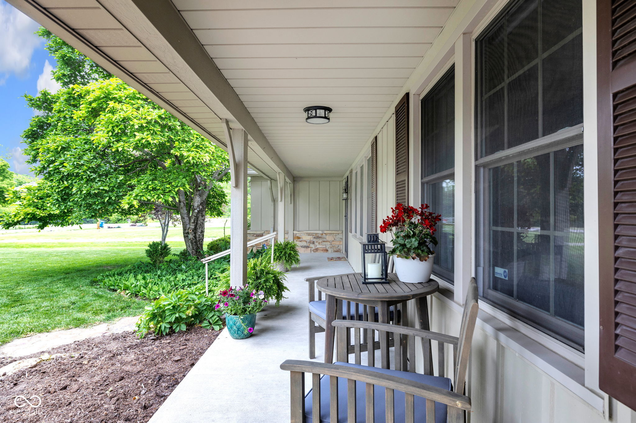 7135 Lantern Road Indianapolis, IN 46256 - Photo 4 of 53 Gallery Image 4