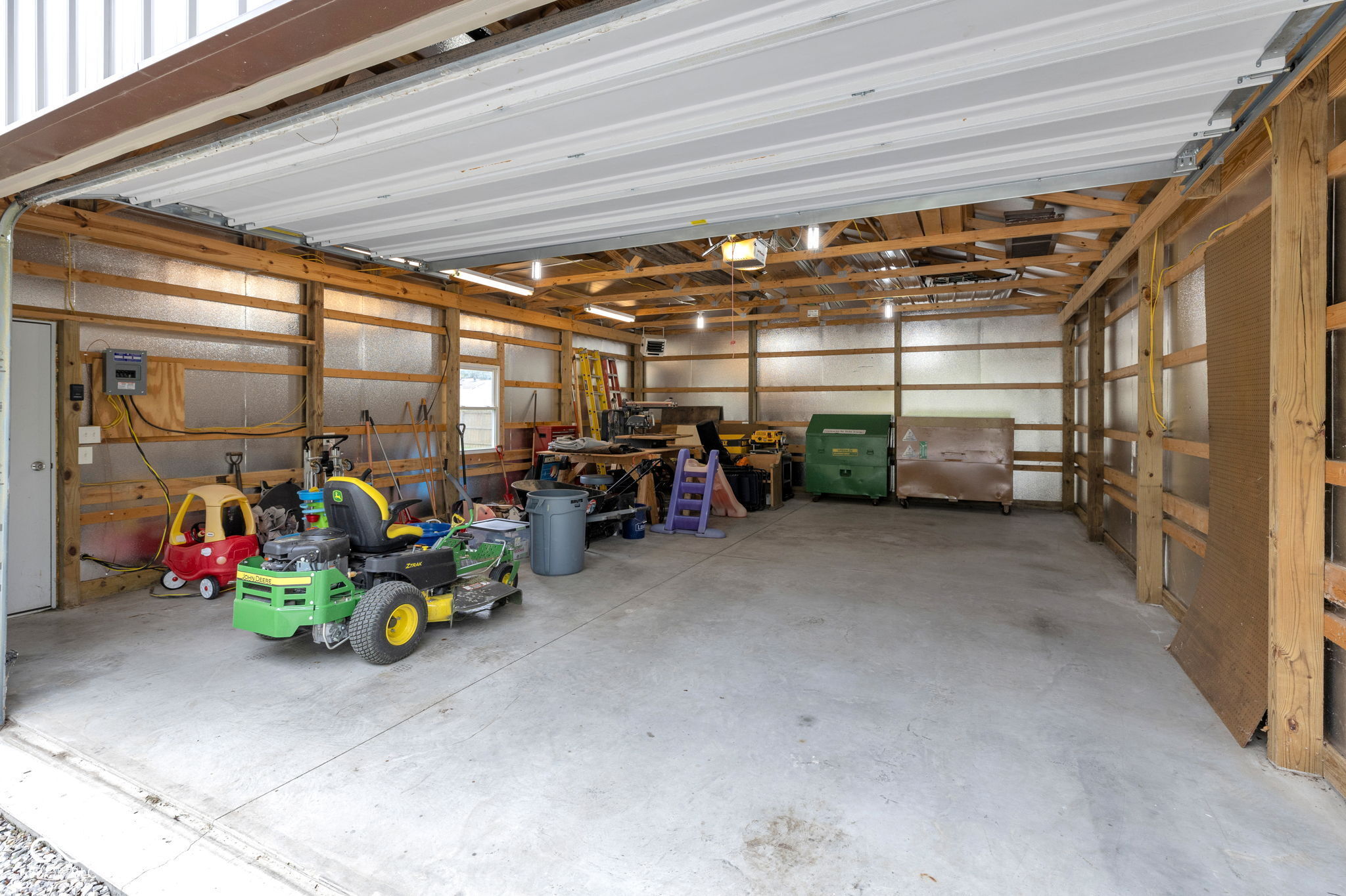 7135 Lantern Road Indianapolis, IN 46256 - Photo 48 of 53 Gallery Image 48