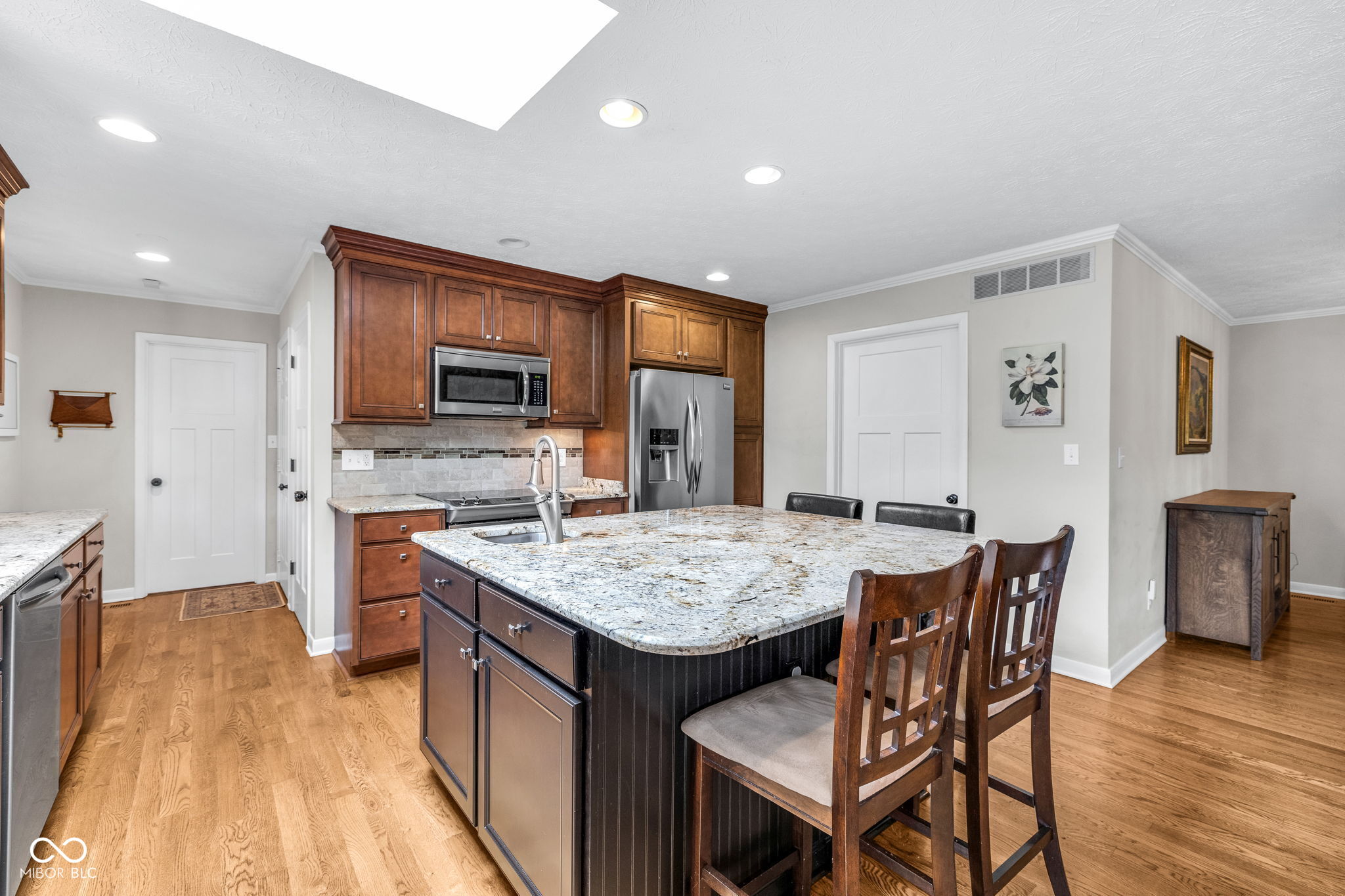 7135 Lantern Road Indianapolis, IN 46256 - Photo 10 of 53 Gallery Image 10