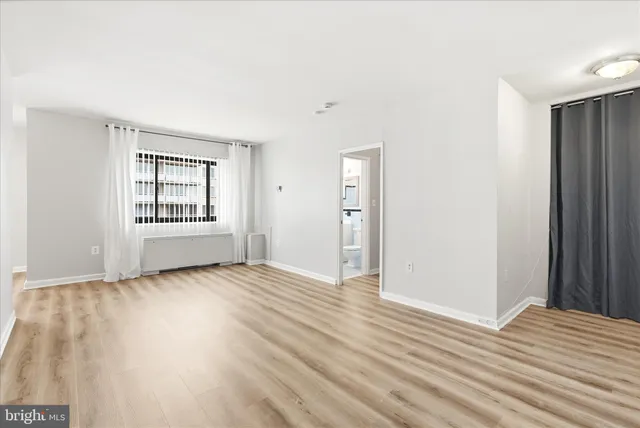 $1,700 | 1200 South Arlington Ridge Road, Unit 717, Arlington, VA 22202