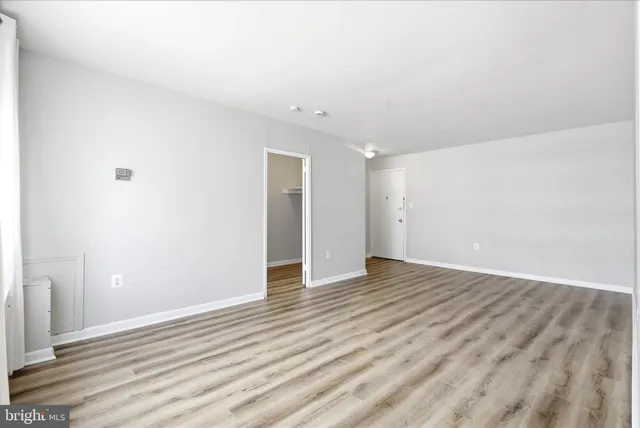 $1,700 | 1200 South Arlington Ridge Road, Unit 717, Arlington, VA 22202