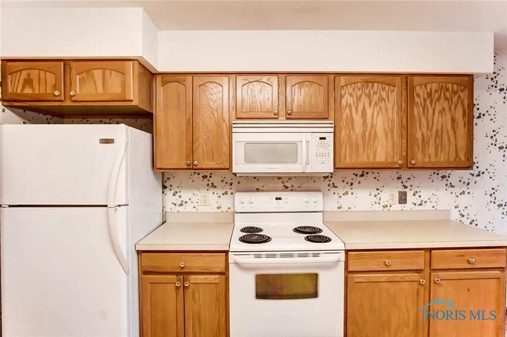 887 Sand Ridge Road Bowling Green, OH 43402 - Photo 12 of 36 Gallery Image 12