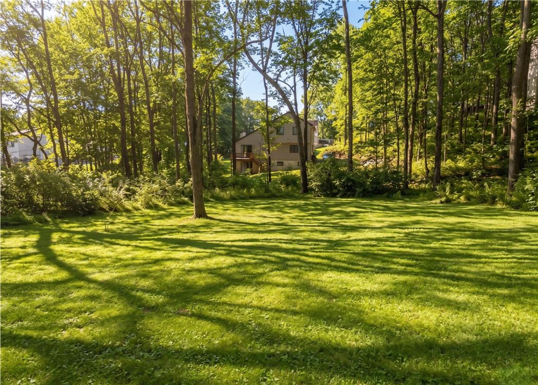 162 Independence Road East Stroudsburg, PA 18301 - Photo 5 of 22 AI Generated