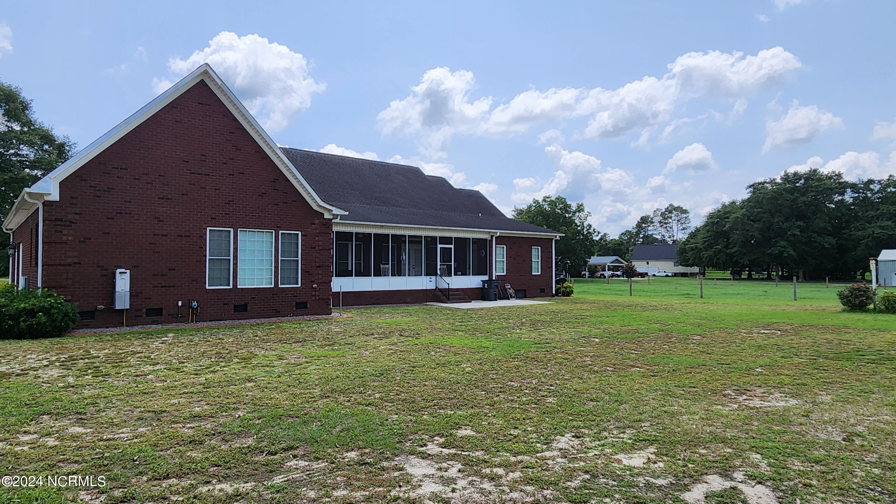 2585 Greens Bridge Road Garland, NC 28441 - Photo 4 of 37 20240727_131802