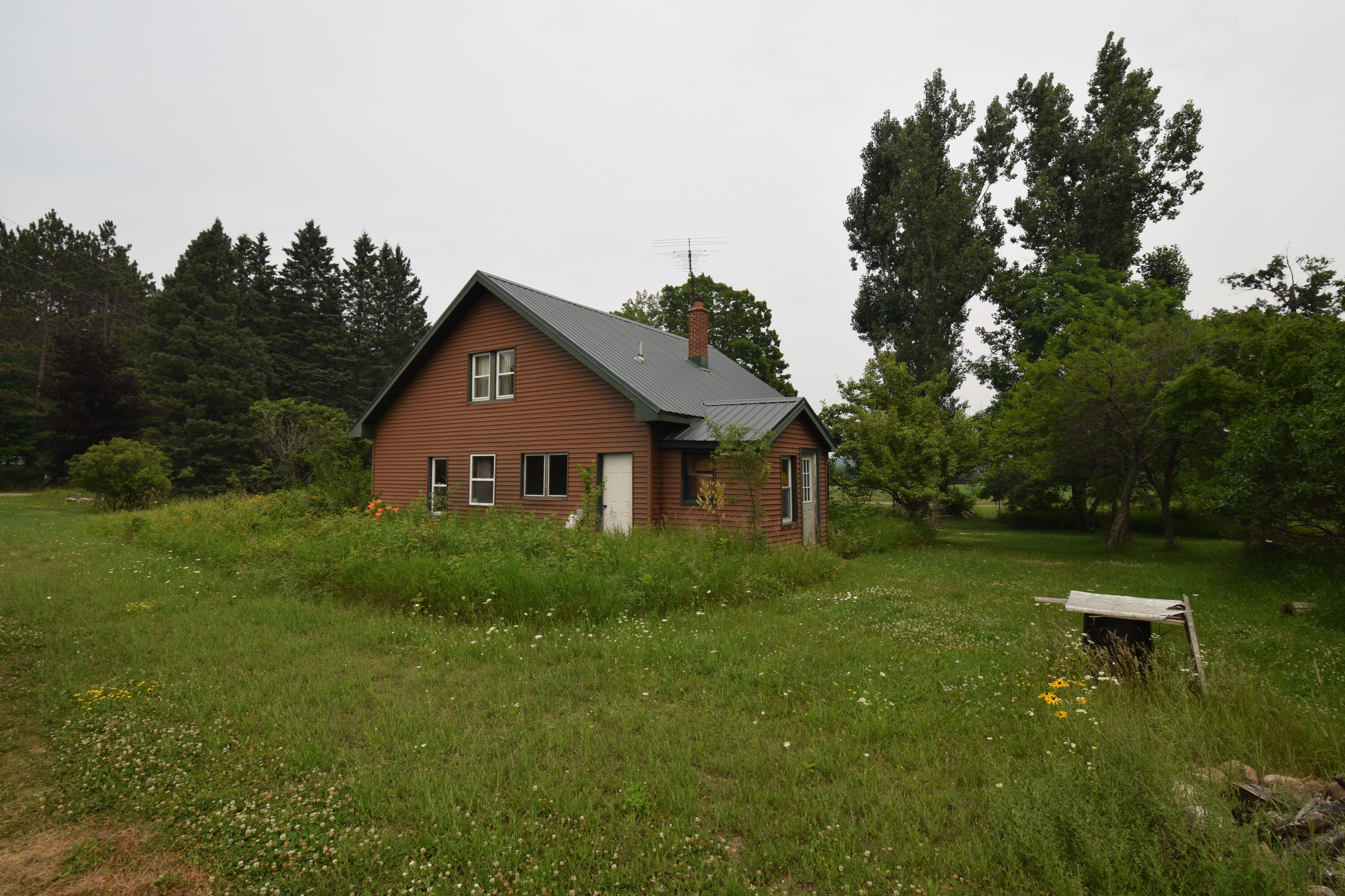 4515 Peshtigo River Road Laona, WI 54541 - Photo 5 of 34 DSC_0695
