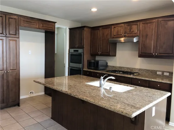 $4,200 | 19942 Aldea Court, Yorba Linda, CA 92886