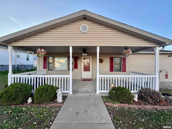 $150,000 | 216 South Hubbard Avenue, Goreville, IL 62939