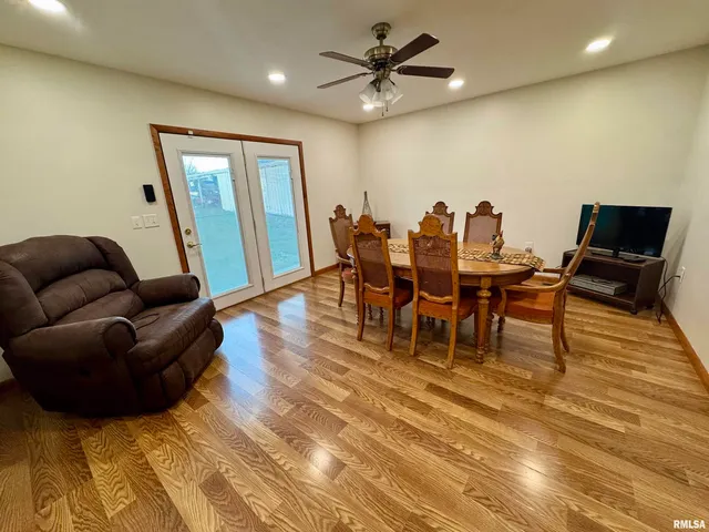 $169,000 | 216 South Hubbard Avenue, Goreville, IL 62939