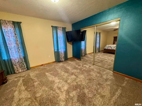 $150,000 | 216 South Hubbard Avenue, Goreville, IL 62939