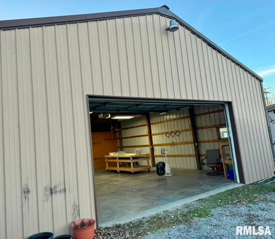 $169,000 | 216 South Hubbard Avenue, Goreville, IL 62939