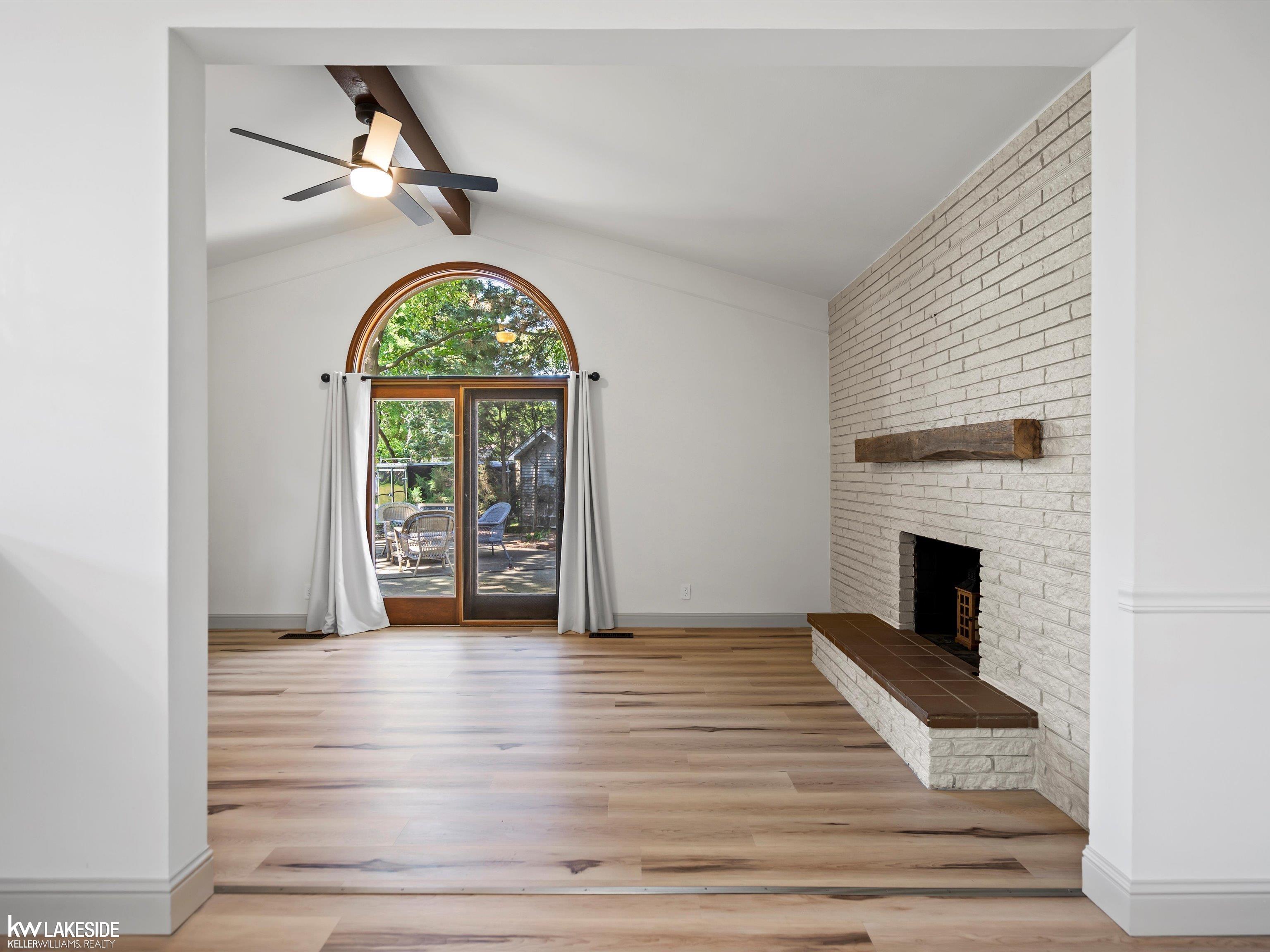 11585 Chicago Road Warren, MI 48093 - Photo 28 of 55
