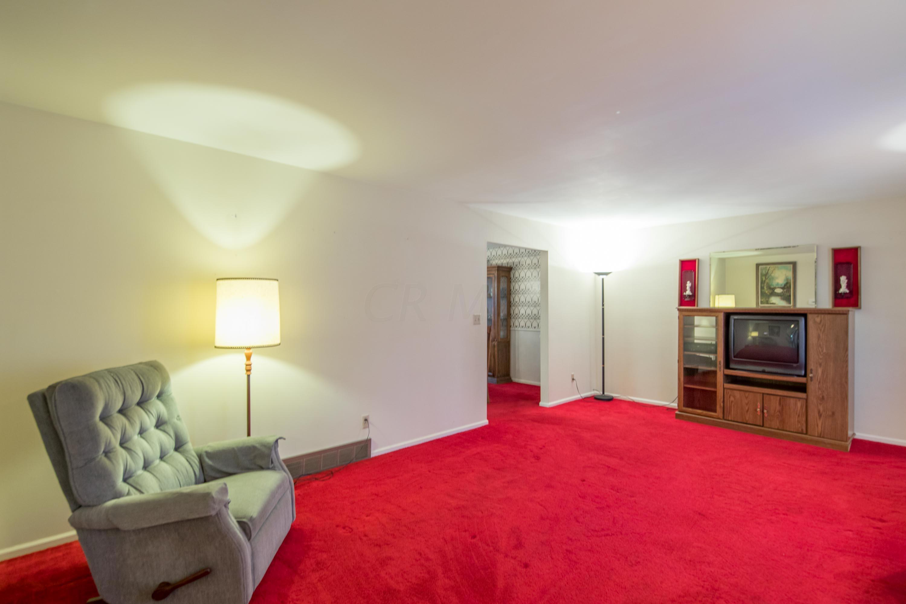 323 North Hamilton Road Columbus, OH 43230 - Photo 23 of 59