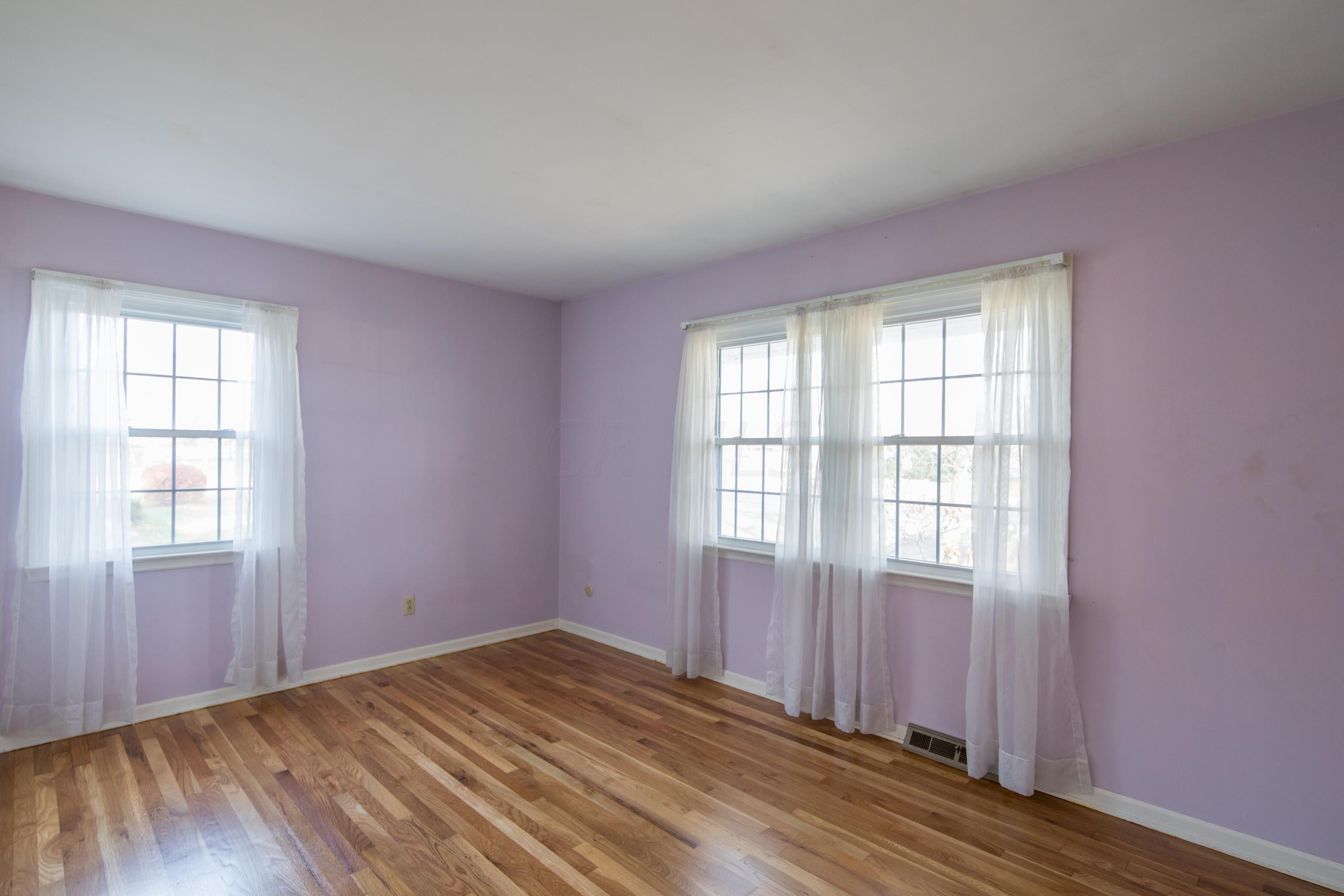 323 North Hamilton Road Columbus, OH 43230 - Photo 38 of 59