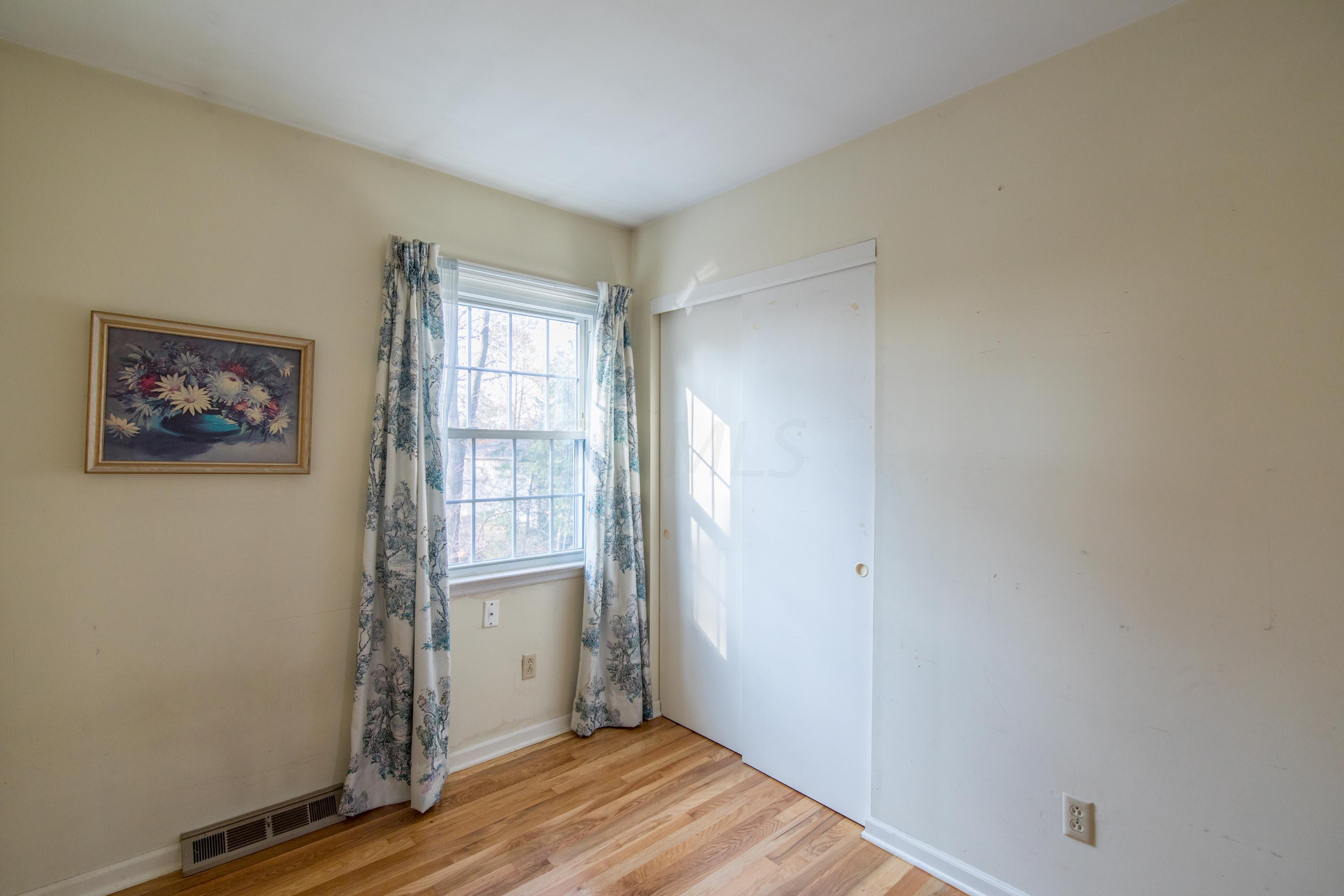 323 North Hamilton Road Columbus, OH 43230 - Photo 50 of 59
