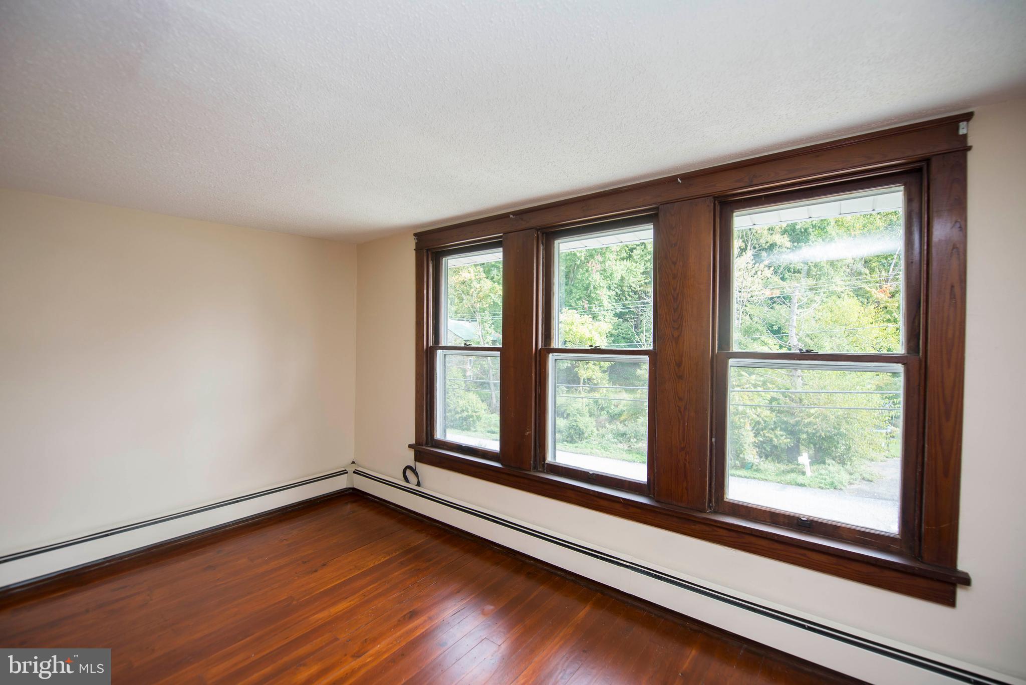 4702 Vera Cruz Road Emmaus, PA 18049 - Photo 8 of 15 Gallery Image 8