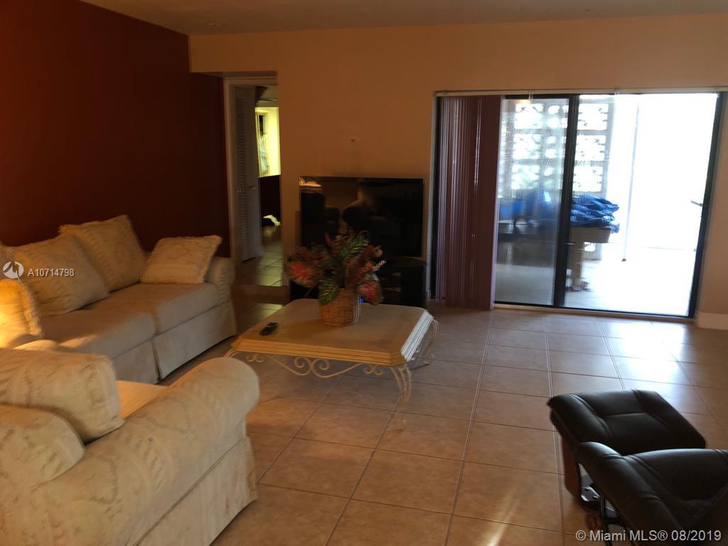 3801 East Shore Road Miramar, FL 33023 - Photo 4 of 20