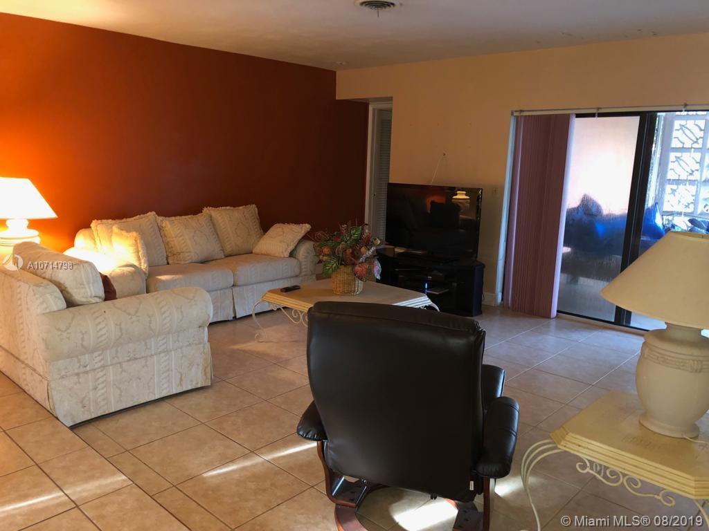 3801 East Shore Road Miramar, FL 33023 - Photo 5 of 20