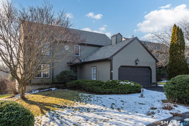 $749,900 | 83 Long Hill Farm, Unit 83, Guilford, CT 06437