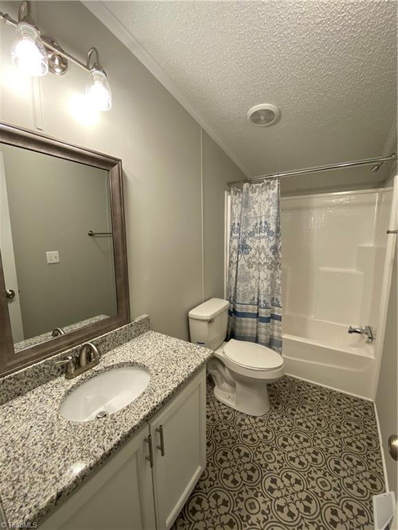 1135 Deer Chase Road Madison, NC 27025 - Photo 12 of 17 Gallery Image 12