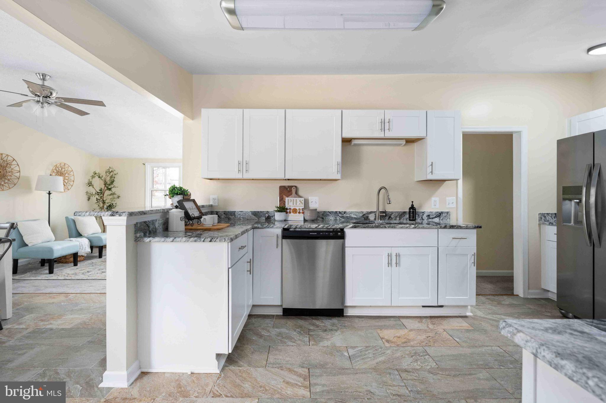 116 Lakeview Parkway Locust Grove, VA 22508 - Photo 23 of 71 Gourmet Kitchen