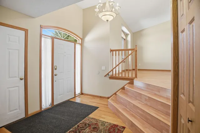 $540,000 | 10248 Washington Court Northeast, Blaine, MN 55434