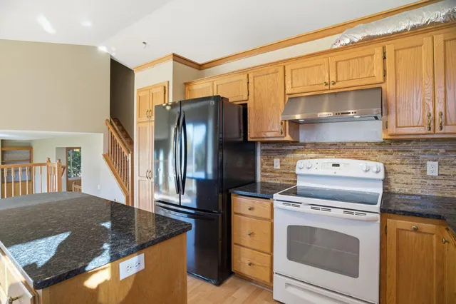 $540,000 | 10248 Washington Court Northeast, Blaine, MN 55434