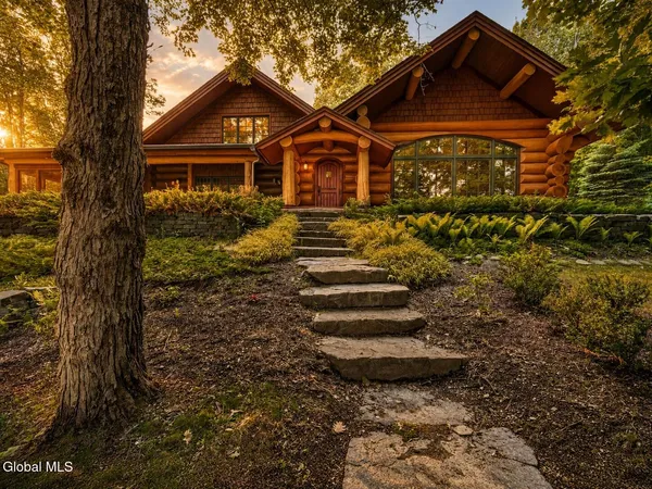 $1,400,000 | Undisclosed Address, Cambridge, NY 12816