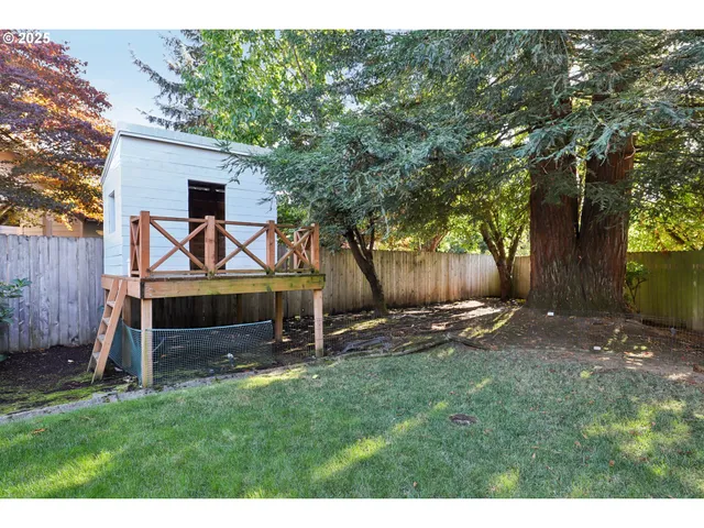 $720,000 | 1900 Northeast 158th Avenue, Vancouver, WA 98684