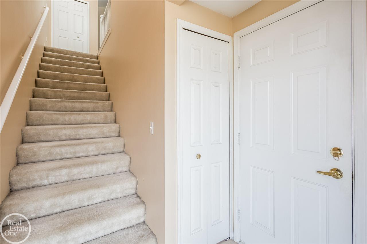3635 Tremonte Circle Rochester, MI 48306 - Photo 24 of 38