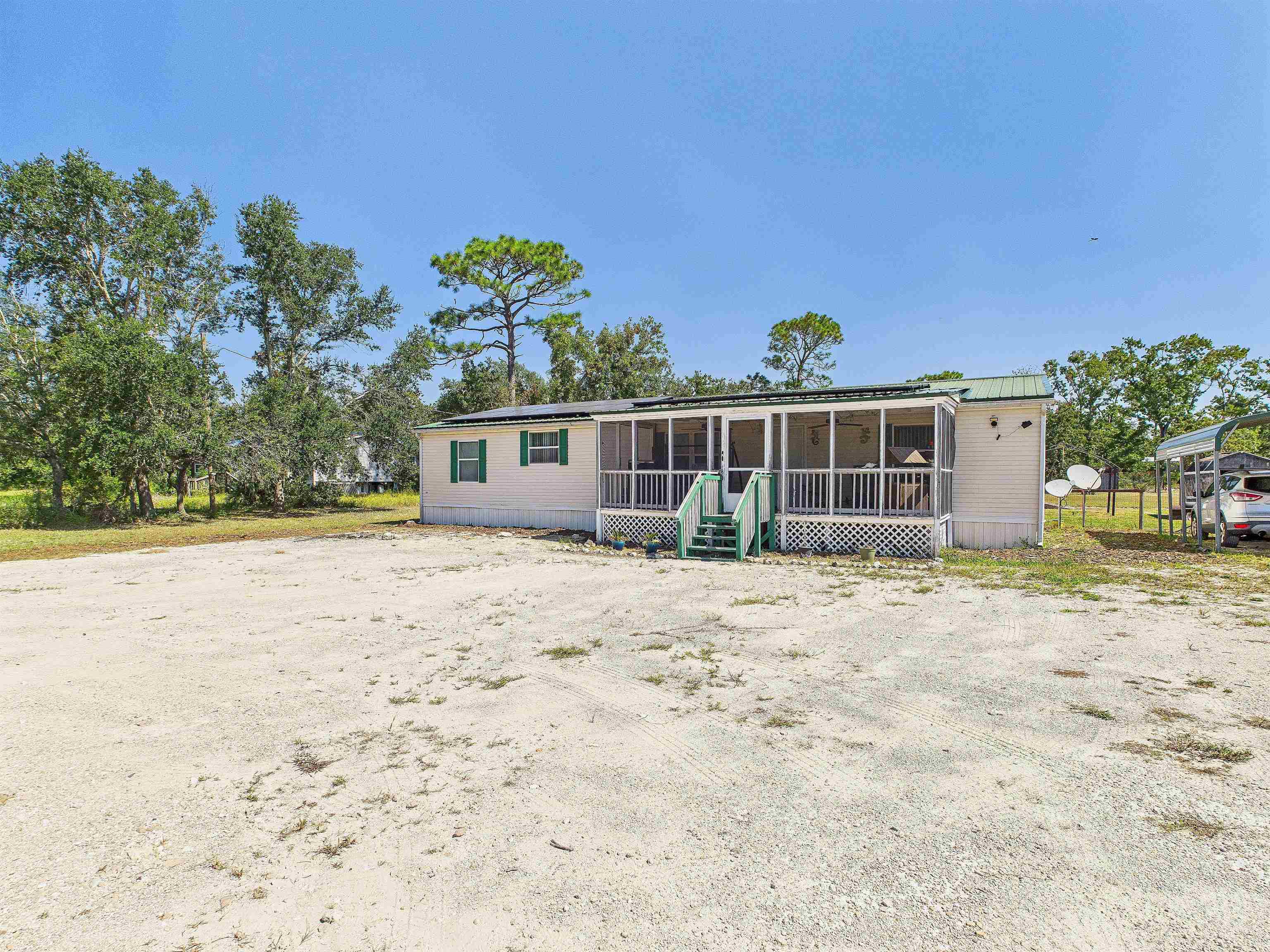 16940 Beach Road Perry, FL 32348 - Photo 4 of 44 Gallery Image 4