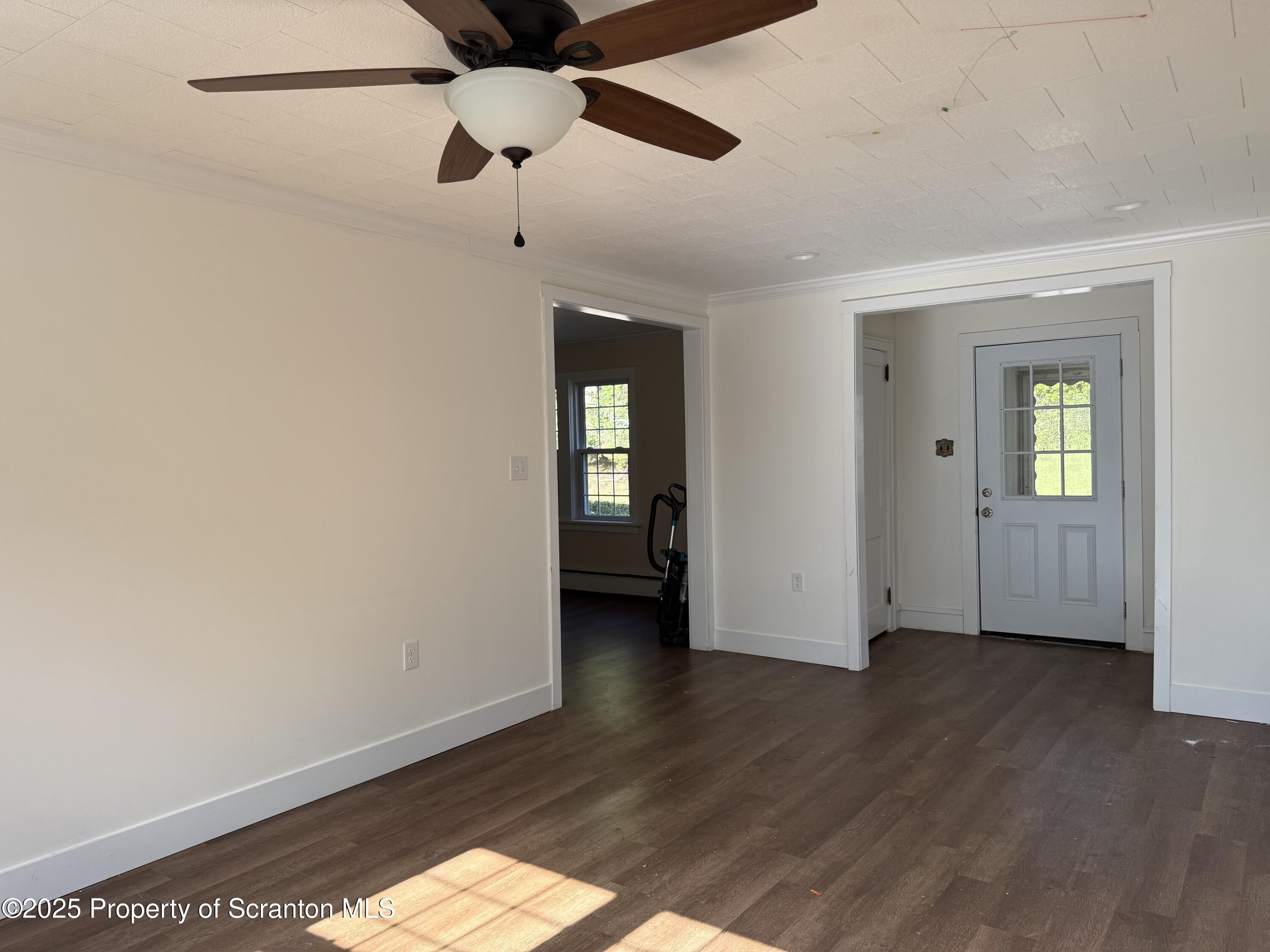 65 East Overbrook Avenue Shavertown, PA 18708 - Photo 12 of 37 IMG_3947