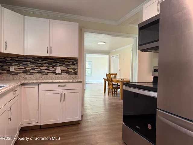 $244,900 | 65 East Overbrook Avenue, Shavertown, PA 18708