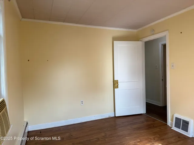 $244,900 | 65 East Overbrook Avenue, Shavertown, PA 18708