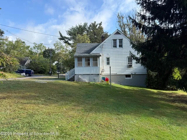 $244,900 | 65 East Overbrook Avenue, Shavertown, PA 18708