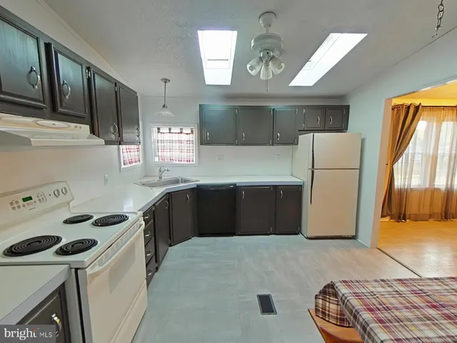 $119,900 | 902 Lakeview Drive, Green Lane, PA 18054