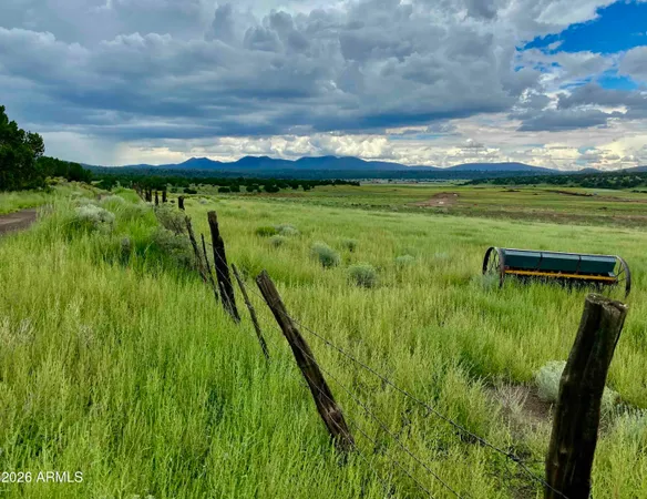 $1,823,400 | 6570 Meadows Lane, Flagstaff, AZ 86004